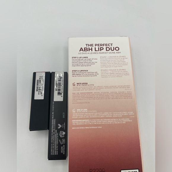 Anastasia lipsticks, gloss, lip liner - Picture 3 of 7